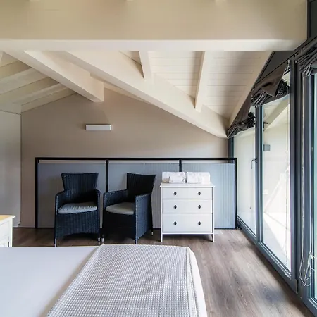 Appartement Lake's Dream - By Myhomeincomo *